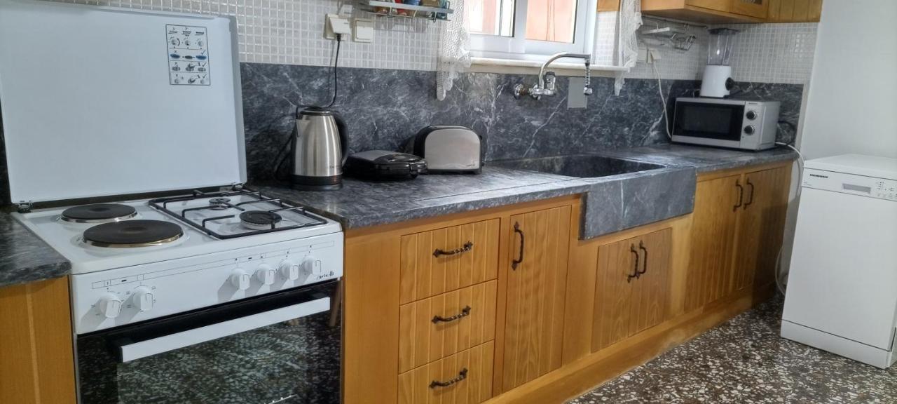 Stamatias Home, Fully Equipped Cottage 5 Minutes From The Sea La Canea Esterno foto