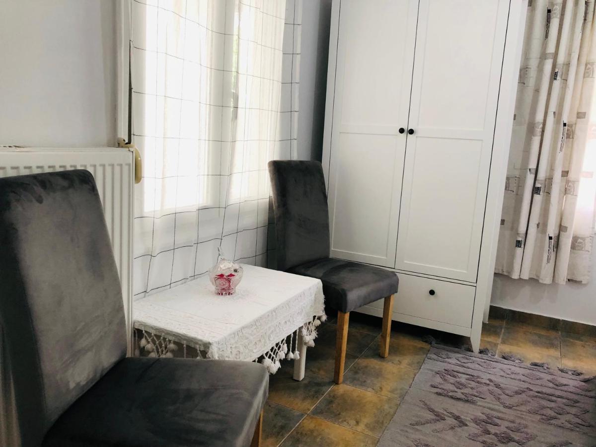 Stamatias Home, Fully Equipped Cottage 5 Minutes From The Sea La Canea Esterno foto
