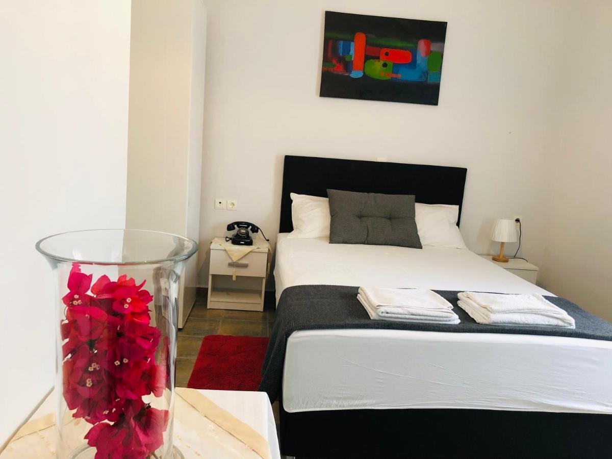 Stamatias Home, Fully Equipped Cottage 5 Minutes From The Sea La Canea Esterno foto